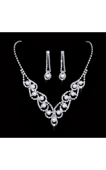 Ladies' Gorgeous/Exquisite/Fancy Alloy With Irregular Rhinestone Jewelry Sets